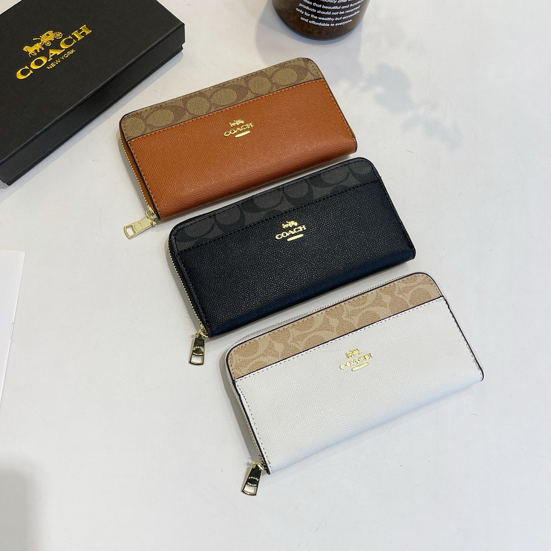 Coach Accordion Zip Wallet · EC0327 — תמונה 11
