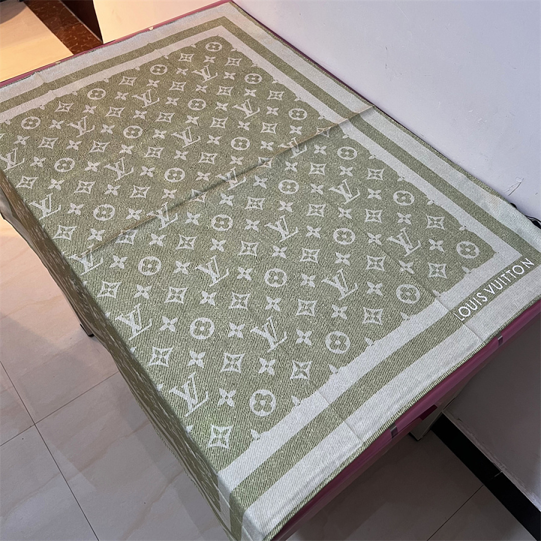 Louis Vuitton LV Denim Stamp Square 90 · SL36905 — תמונה 12