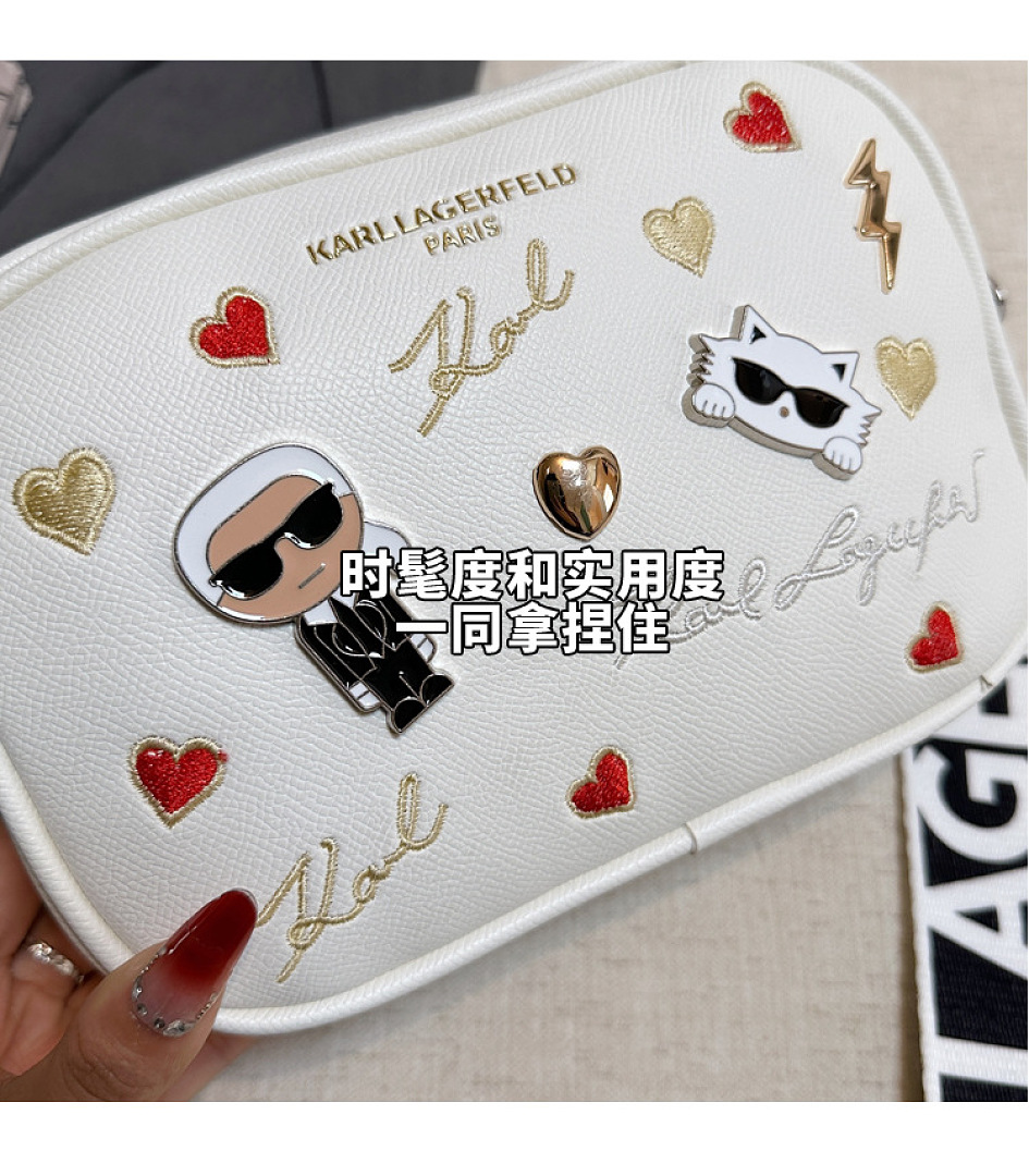 Karl Lagerfeld Paris Maybelle Camera Crossbody · WK21714 — תמונה 17