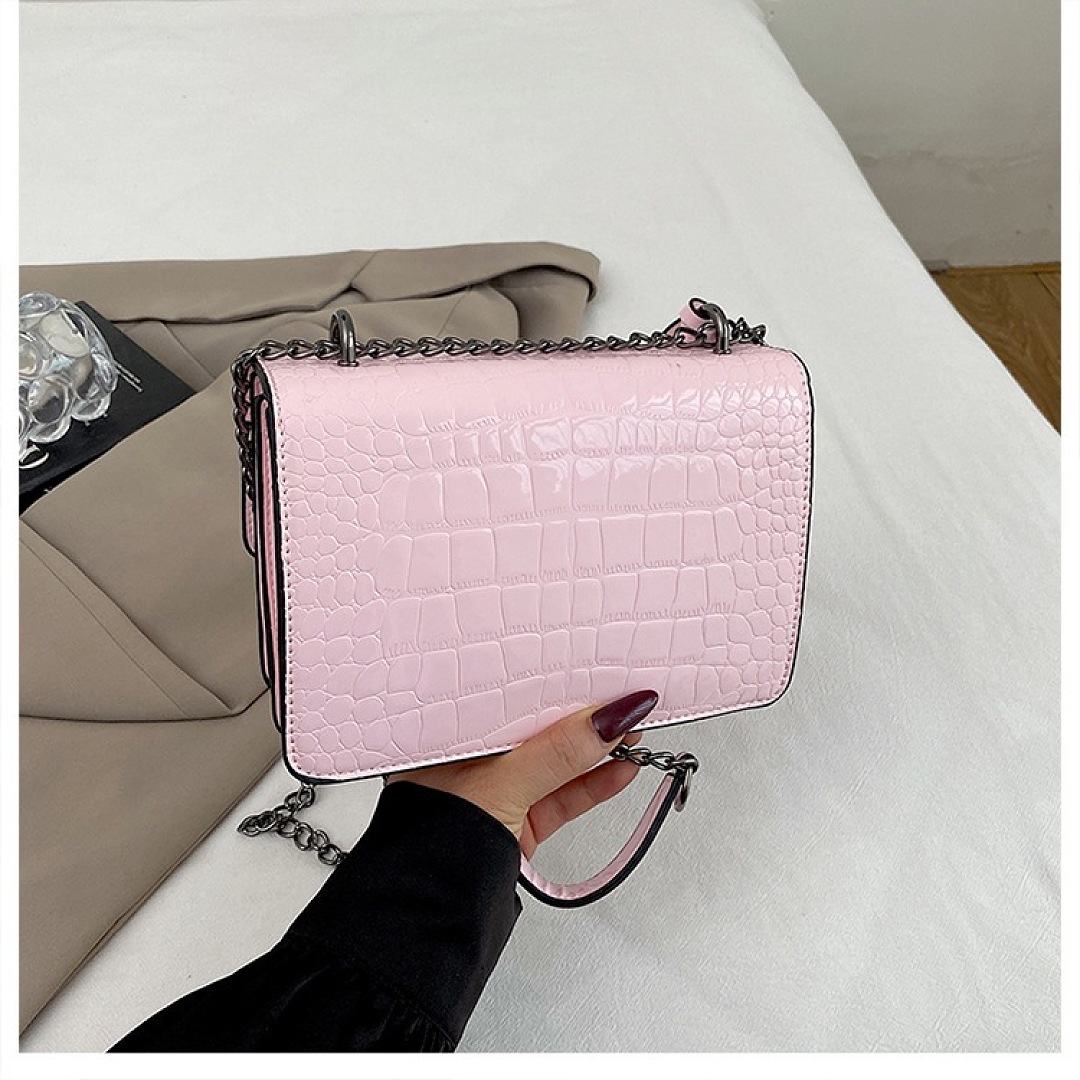 Guess Sestri · WG84503 — תמונה 15