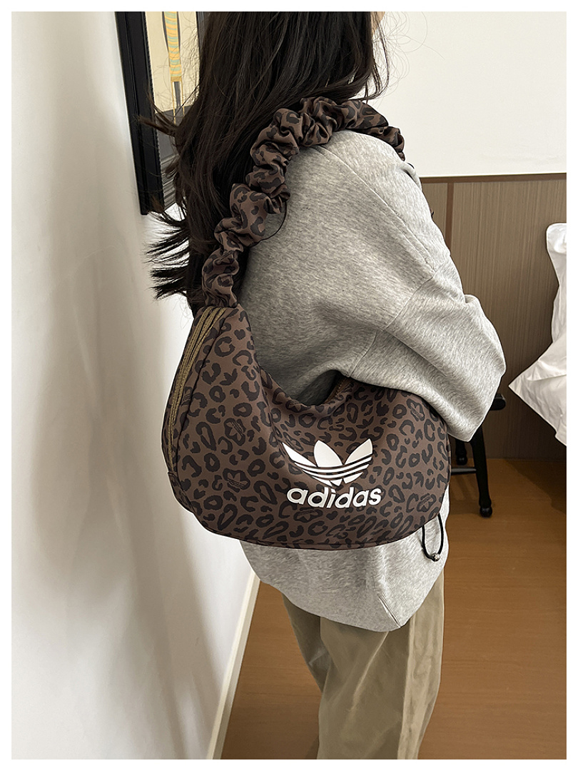 Adidas Leopard Small Shoulder Bag · EA1820 — תמונה 16