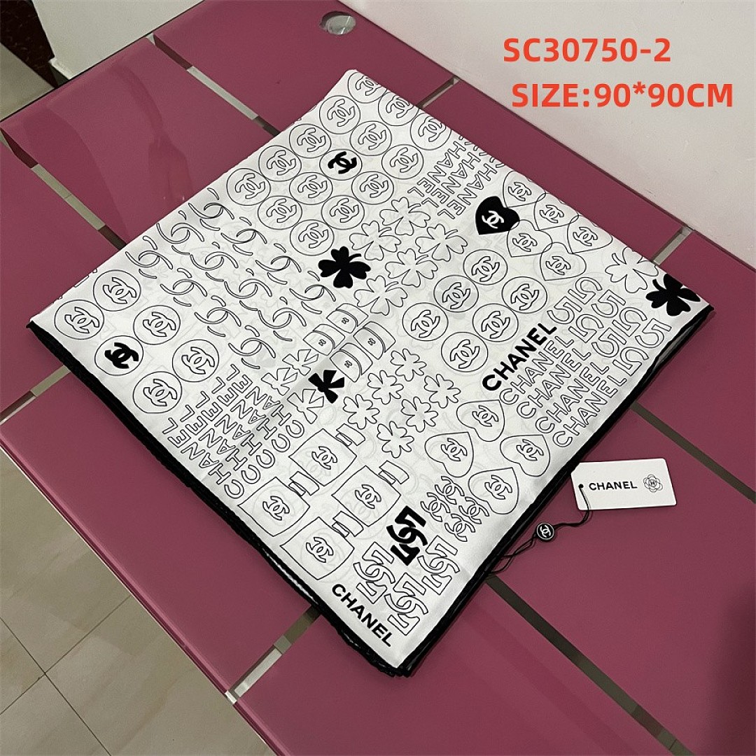 Chanel Silk CC Logo Bandeau Scarf · SC30750 — תמונה 3