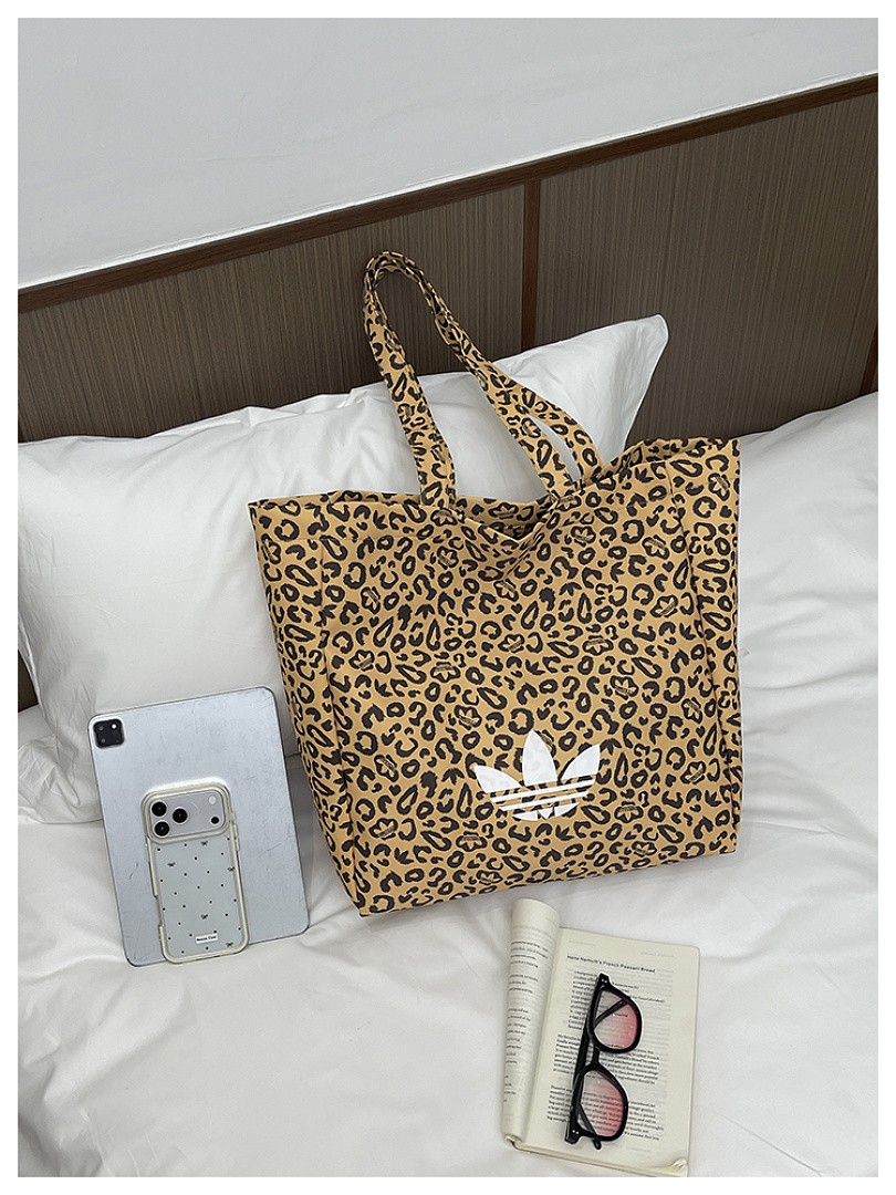Adidas Leopard Tote · EA1203 — תמונה 42