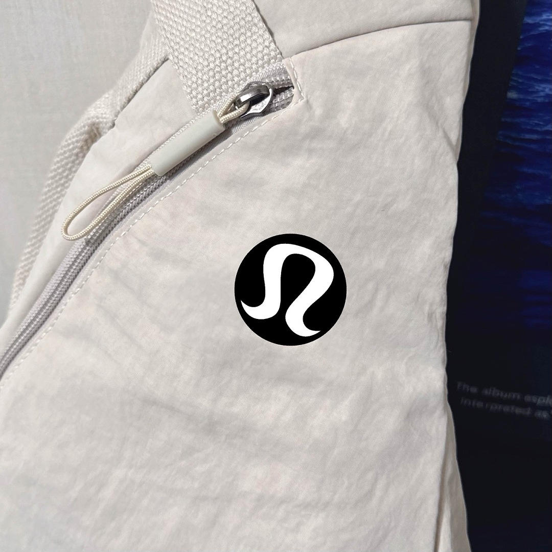 Lululemon Large Slouchy Sling Bag · WL28241 — תמונה 11