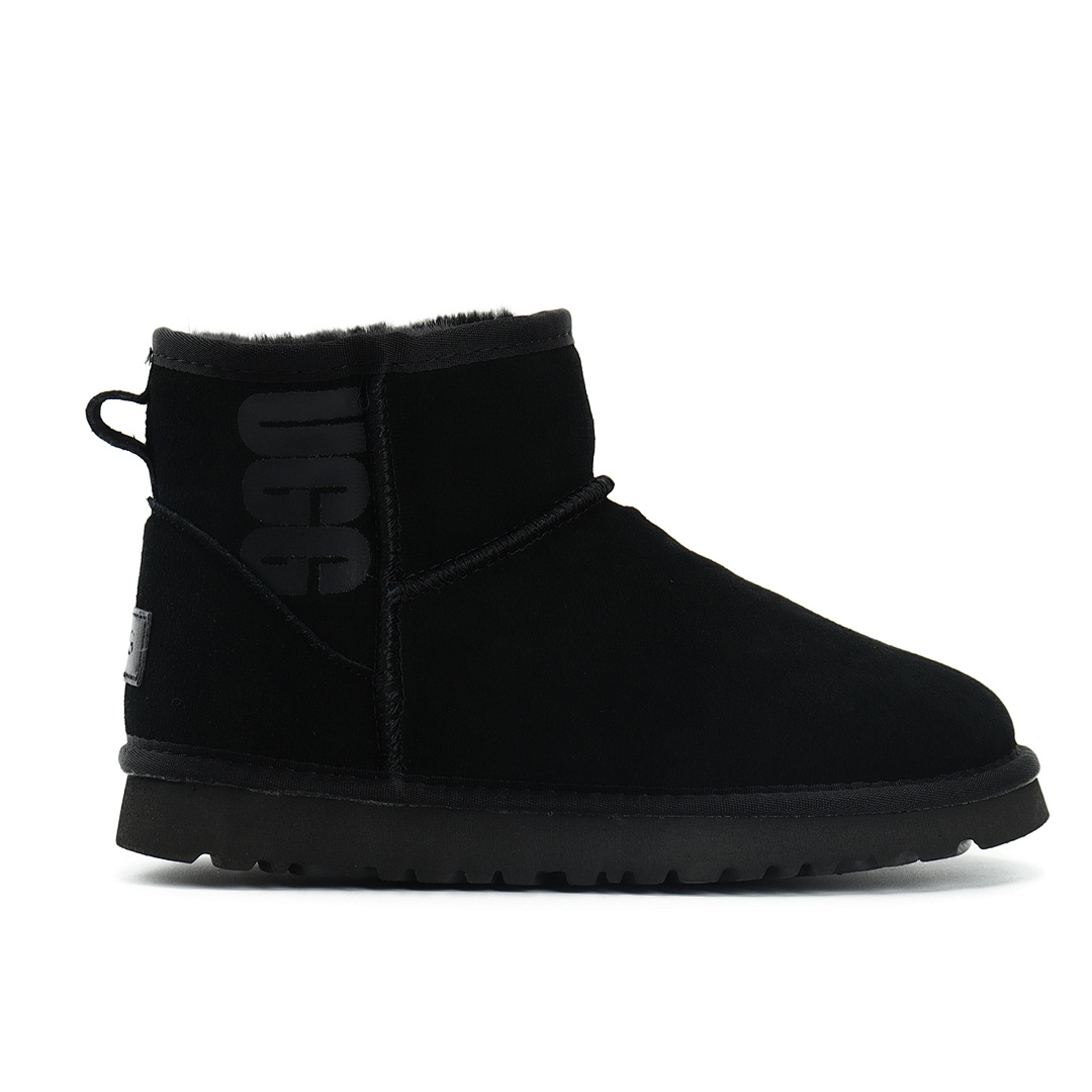 UGG Classic Mini Rubber Logo Boot · UU58544 — תמונה 18