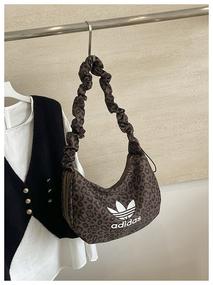 Adidas Leopard Small Shoulder Bag · EA1820 — תמונה 59