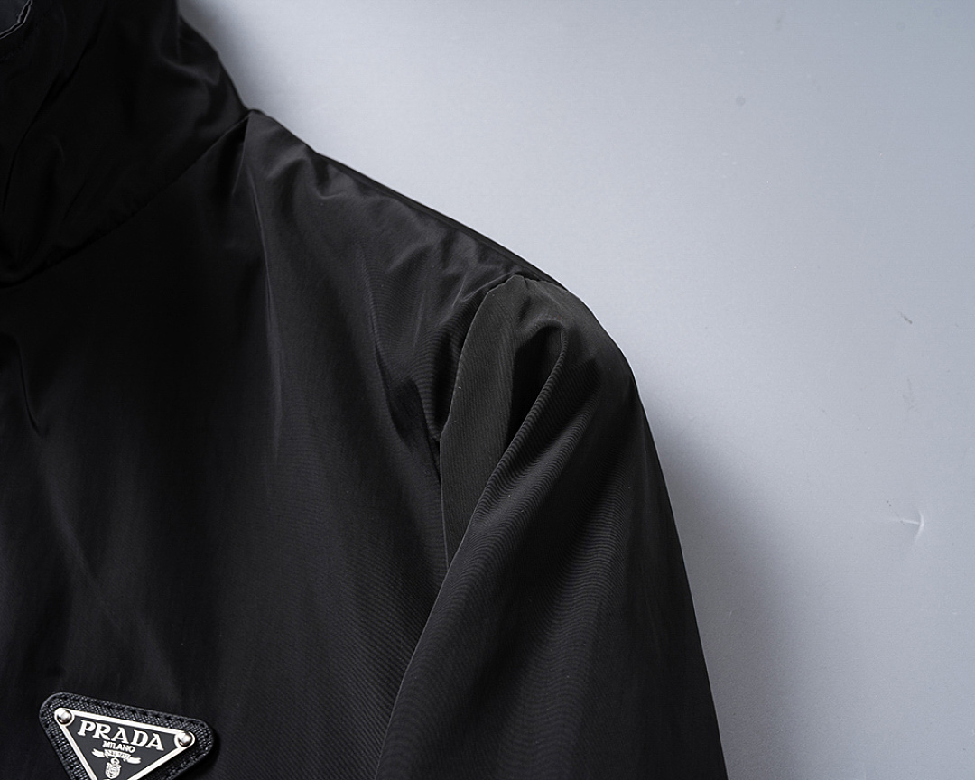Prada Re-Nylon Jacket · PP30411 — תמונה 12