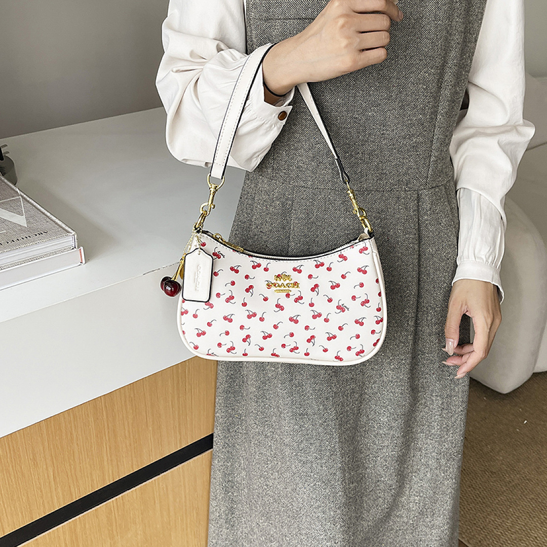 Coach Nolita 19 With Gingham Print · EC6669 — תמונה 14
