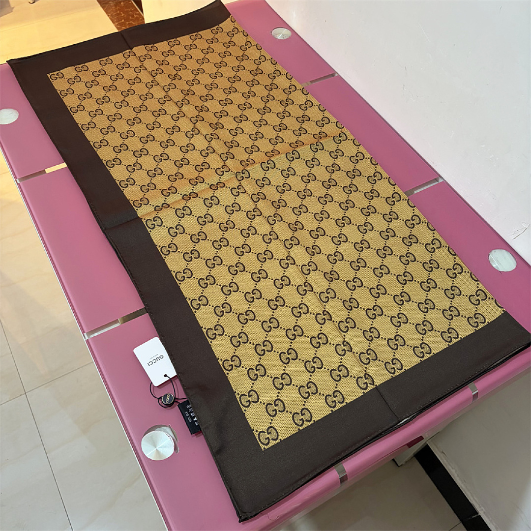 Gucci — מטפחת משי · SG50604 — תמונה 14