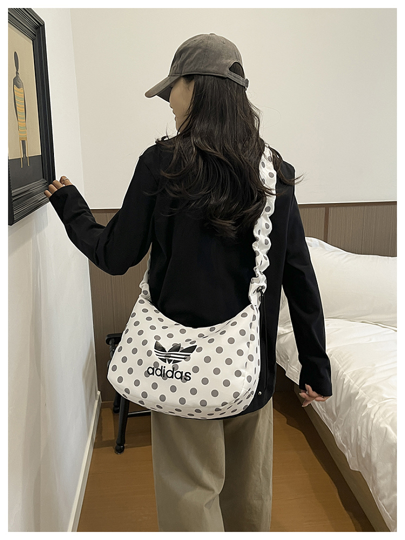 Adidas Metamoto Mini Shoulder Bag · EA80127 — תמונה 9