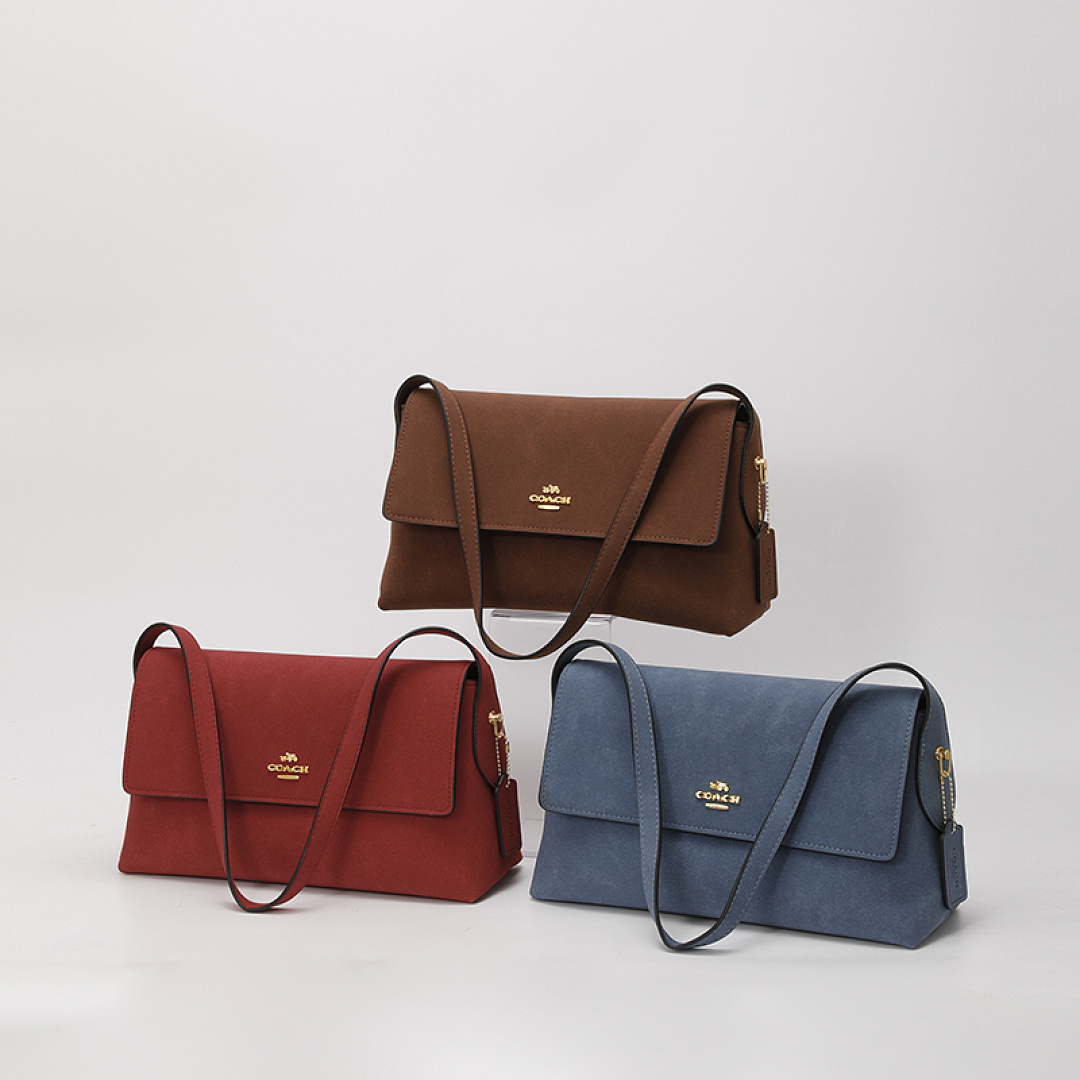 Coach Etta Small Flap Shoulder Bag · EC16638 — תמונה 38
