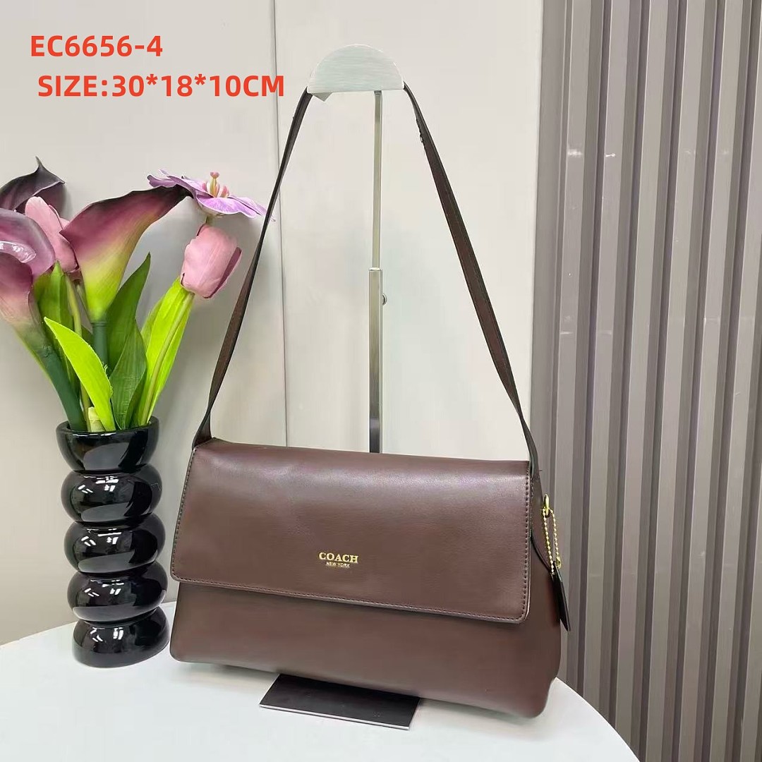 Coach Chelsea Shoulder Bag 30 · EC6656 — תמונה 4