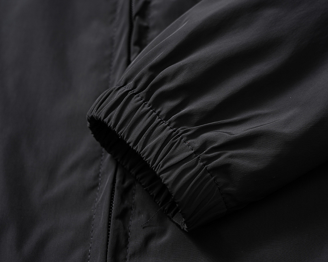 Prada Re-Nylon Hooded Jacket · PD25072 — תמונה 7