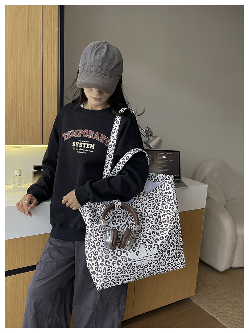 Adidas Leopard Tote · EA1203 — תמונה 32