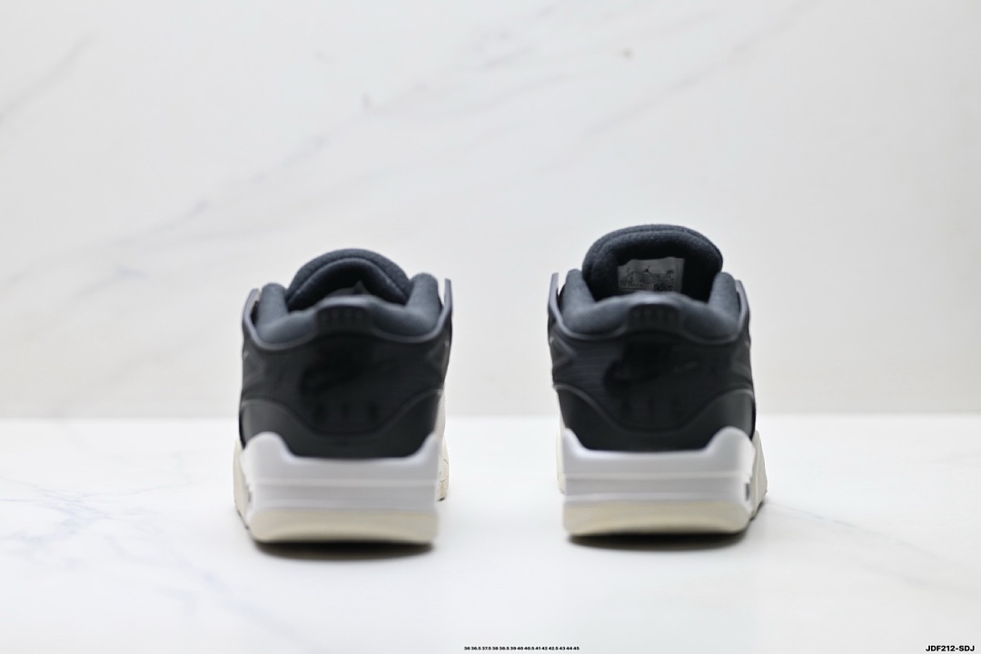 Air Jordan 4 RM Black · FN87890 — תמונה 4