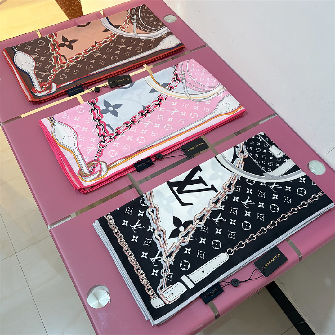 Louis Vuitton Bandeau · SL33093