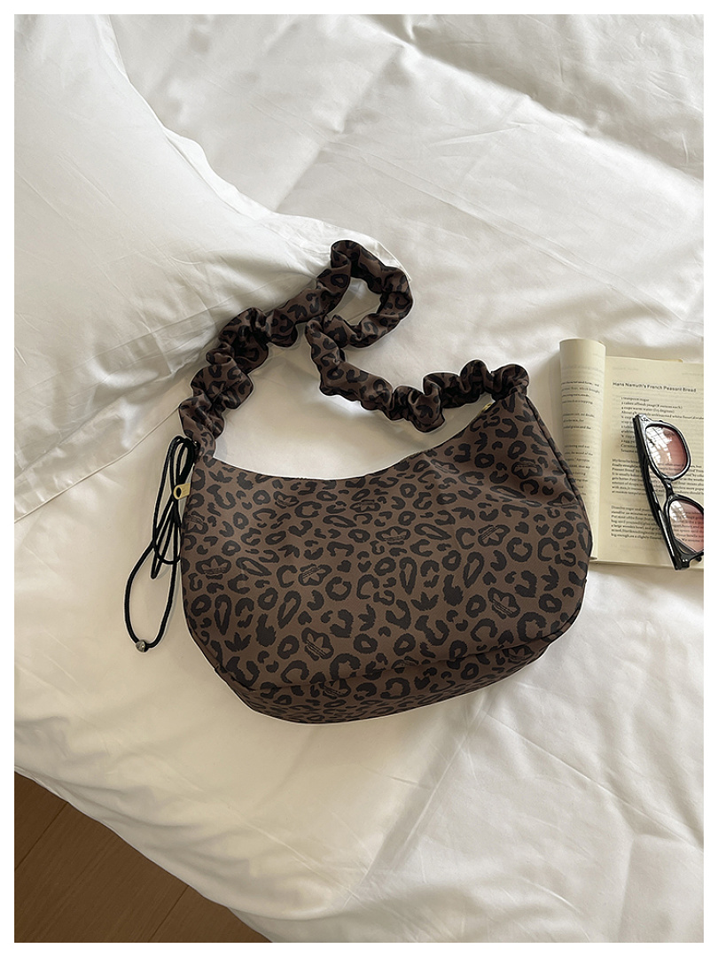 Adidas Leopard Small Shoulder Bag · EA1820 — תמונה 34