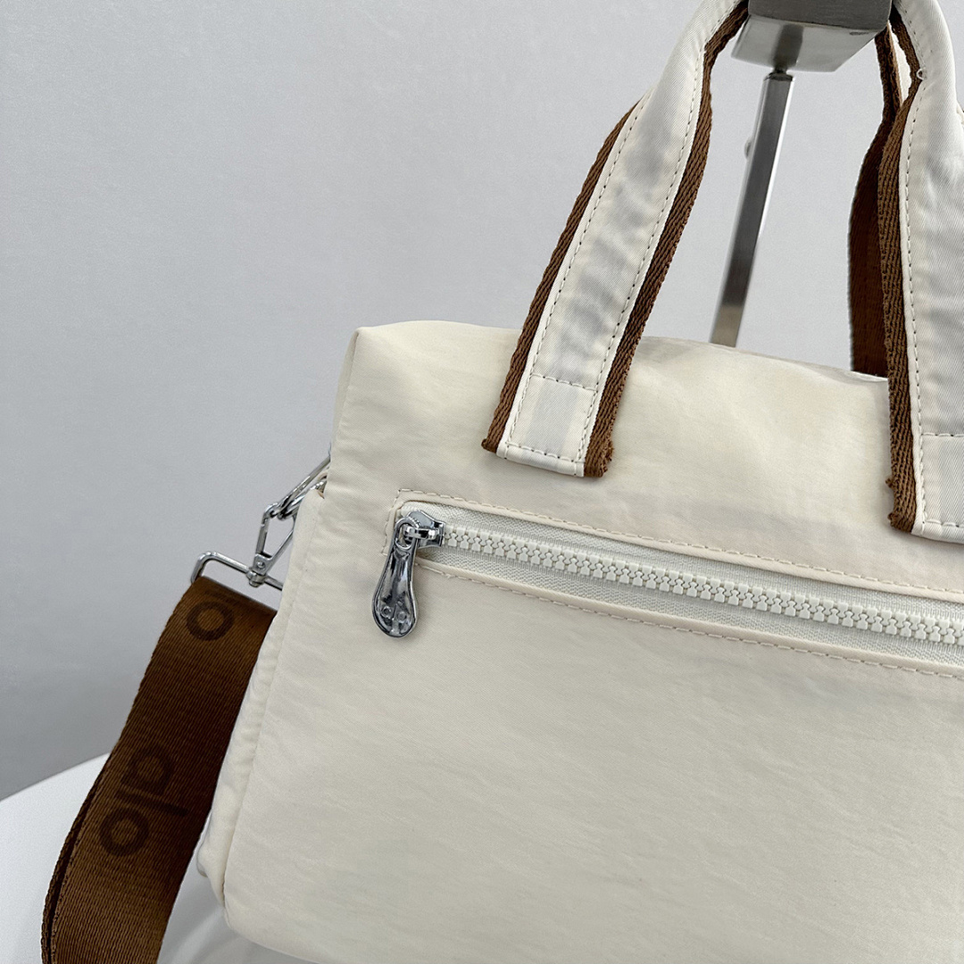 Alo Yoga Keep It Dry Fitness Bag · DA9184 — תמונה 15