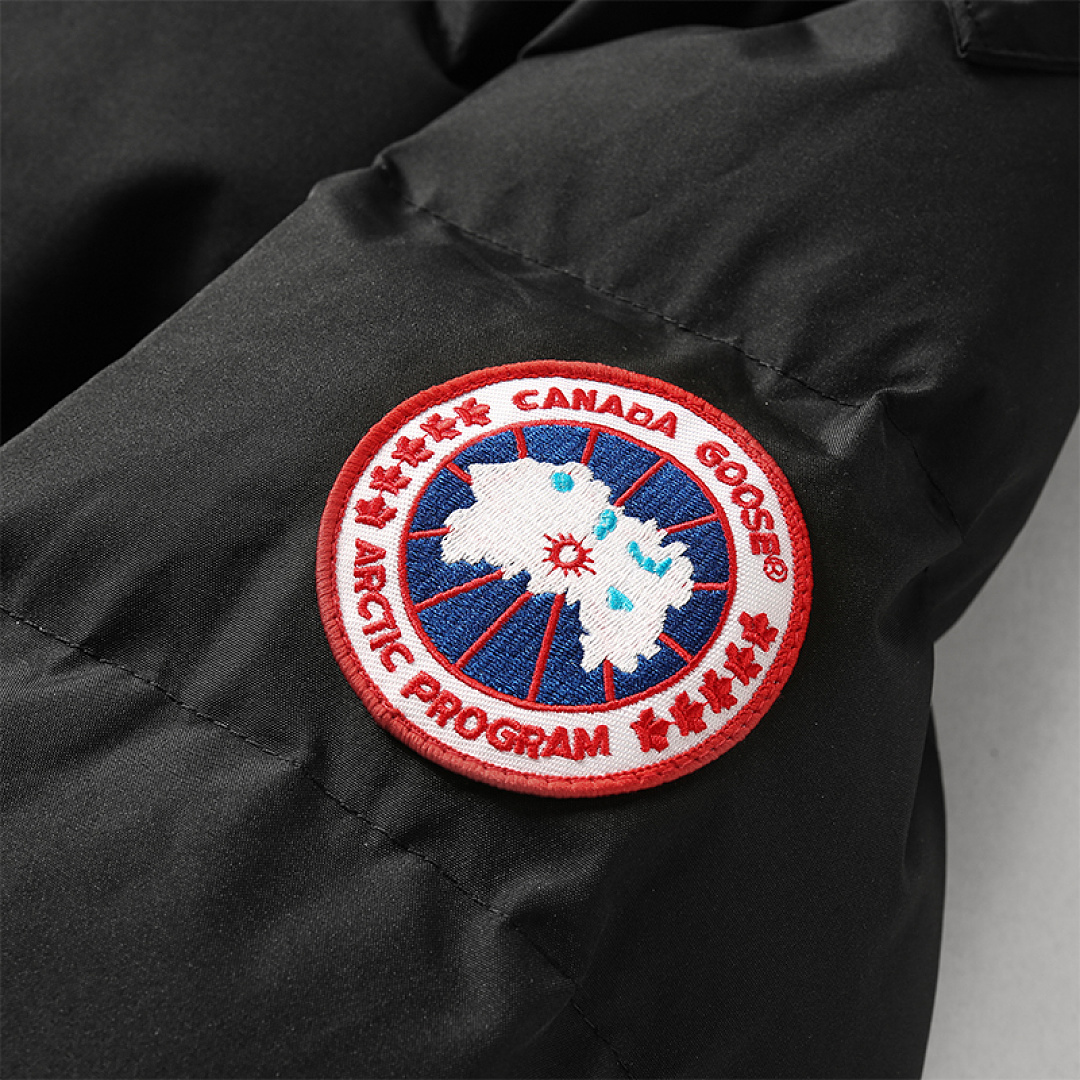 Canada Goose Wyndham Parka · LC2682 — תמונה 15