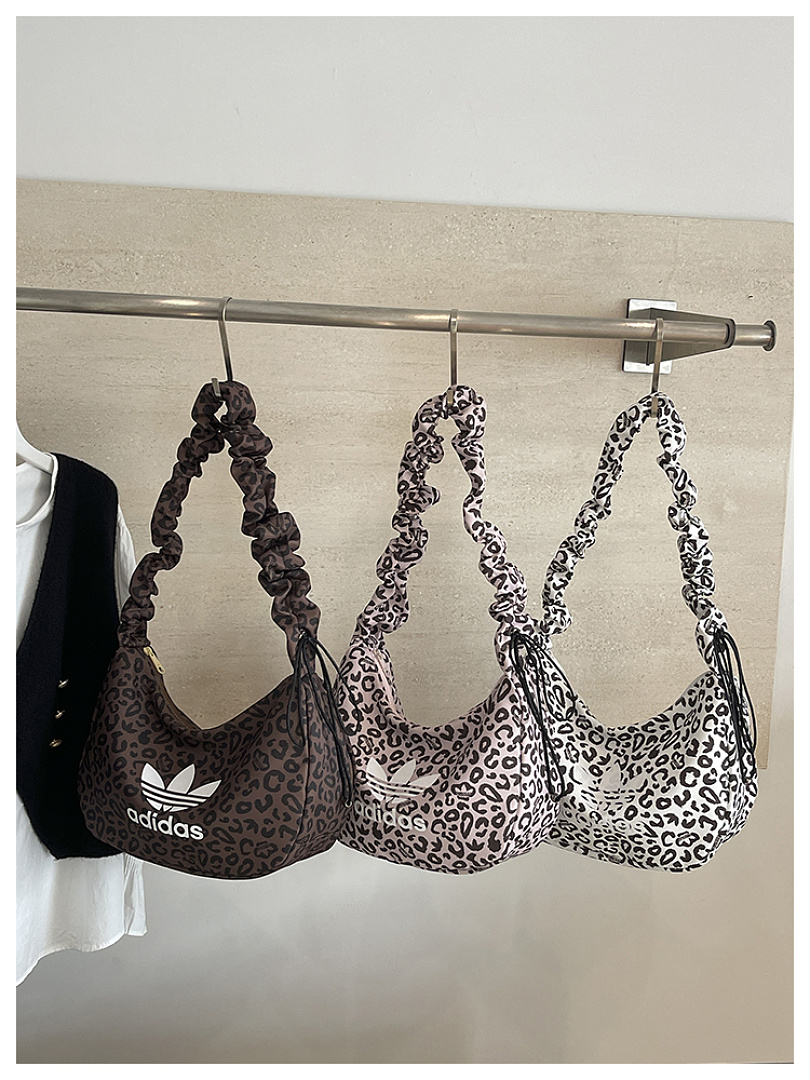 Adidas Leopard Small Shoulder Bag · EA1820 — תמונה 4