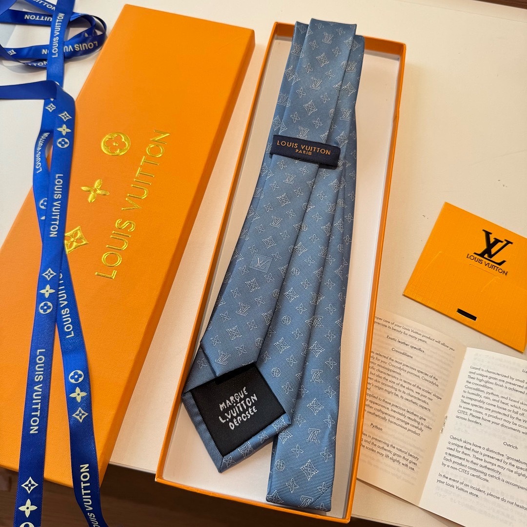 Louis Vuitton Mini Monogram Spaced Out Tie · WL54016 — תמונה 11