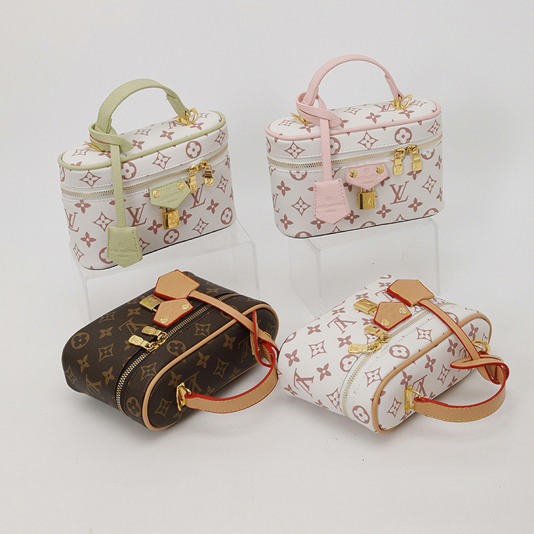 Louis Vuitton Micro Vanity Case · EL6676 — תמונה 42