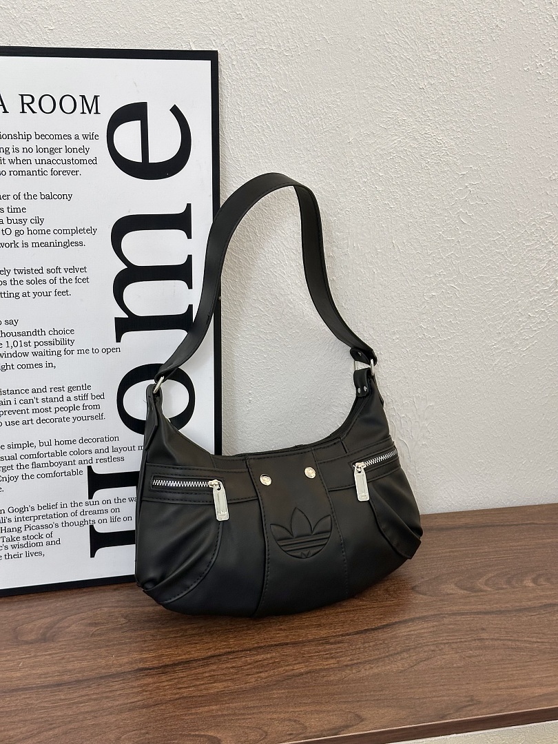Adidas Originals Hobo PU Leather Bag · EA0750 — תמונה 30