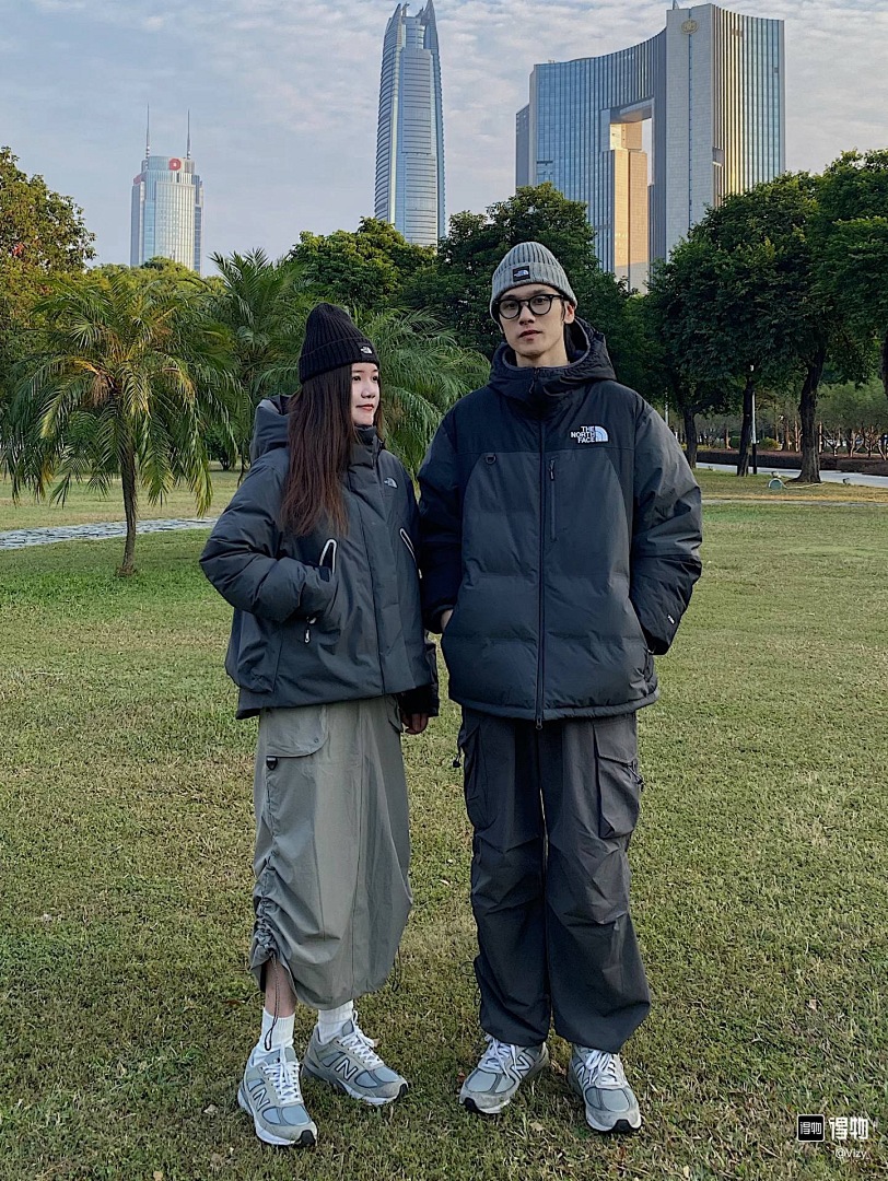 The North Face Himalayan Down Parka · BT34035 — תמונה 15