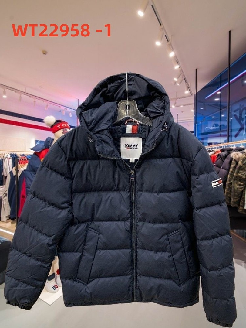 Tommy Jeans Relaxed Down Hooded Puffer Jacket · WT22958