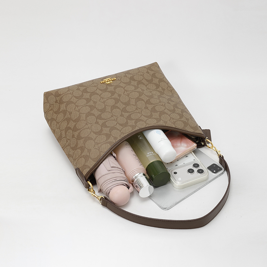 Coach Laurel Shoulder Bag · EC6651 — תמונה 36