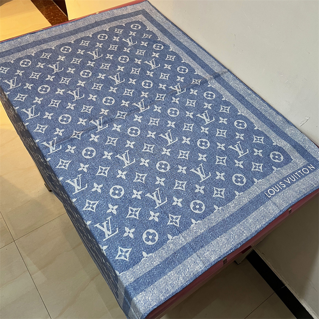 Louis Vuitton LV Denim Stamp Square 90 · SL36905 — תמונה 5