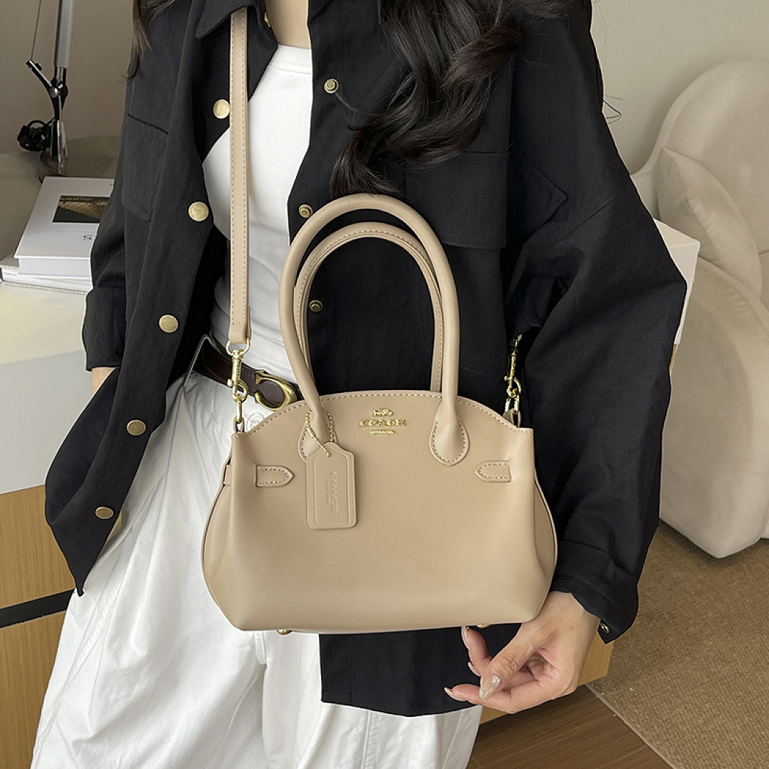 Coach Soft Empire Carryall 21 · EC6667 — תמונה 36