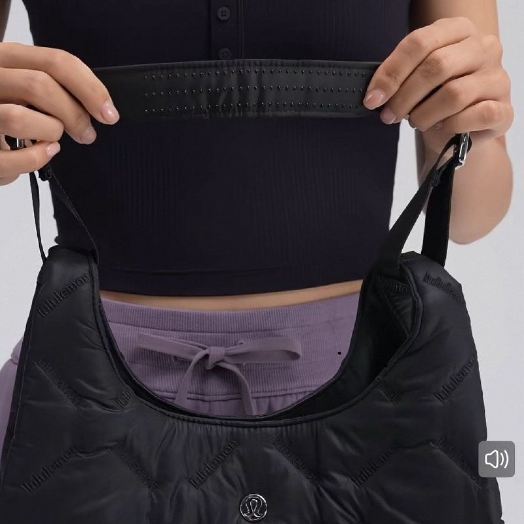 Lululemon Quilty Pleasures Shoulder Bag Mini · DL9339 — תמונה 8