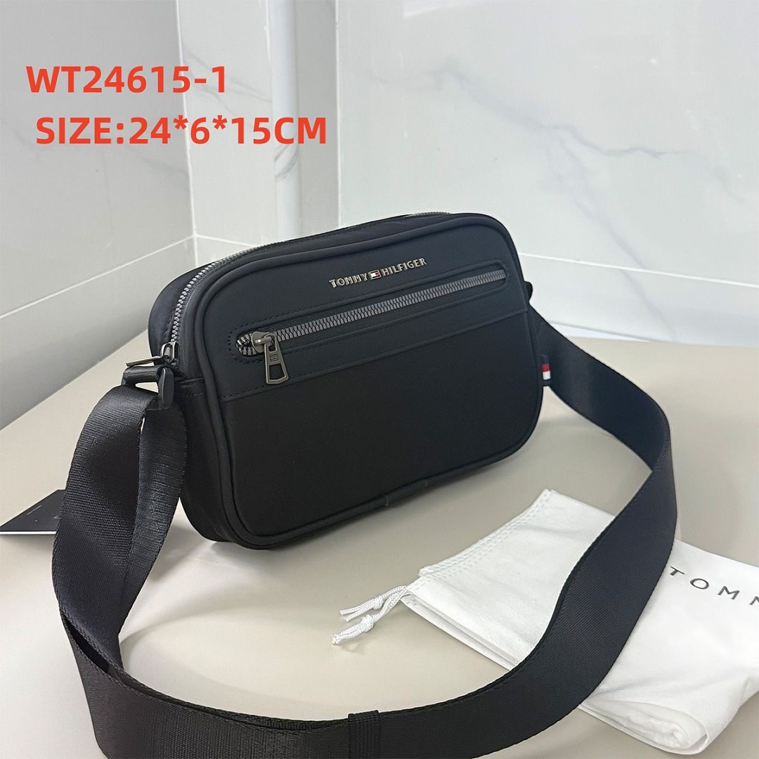 Tommy Hilfiger Metal Logo Crossbody Reporter Bag · WT24615 — תמונה 2