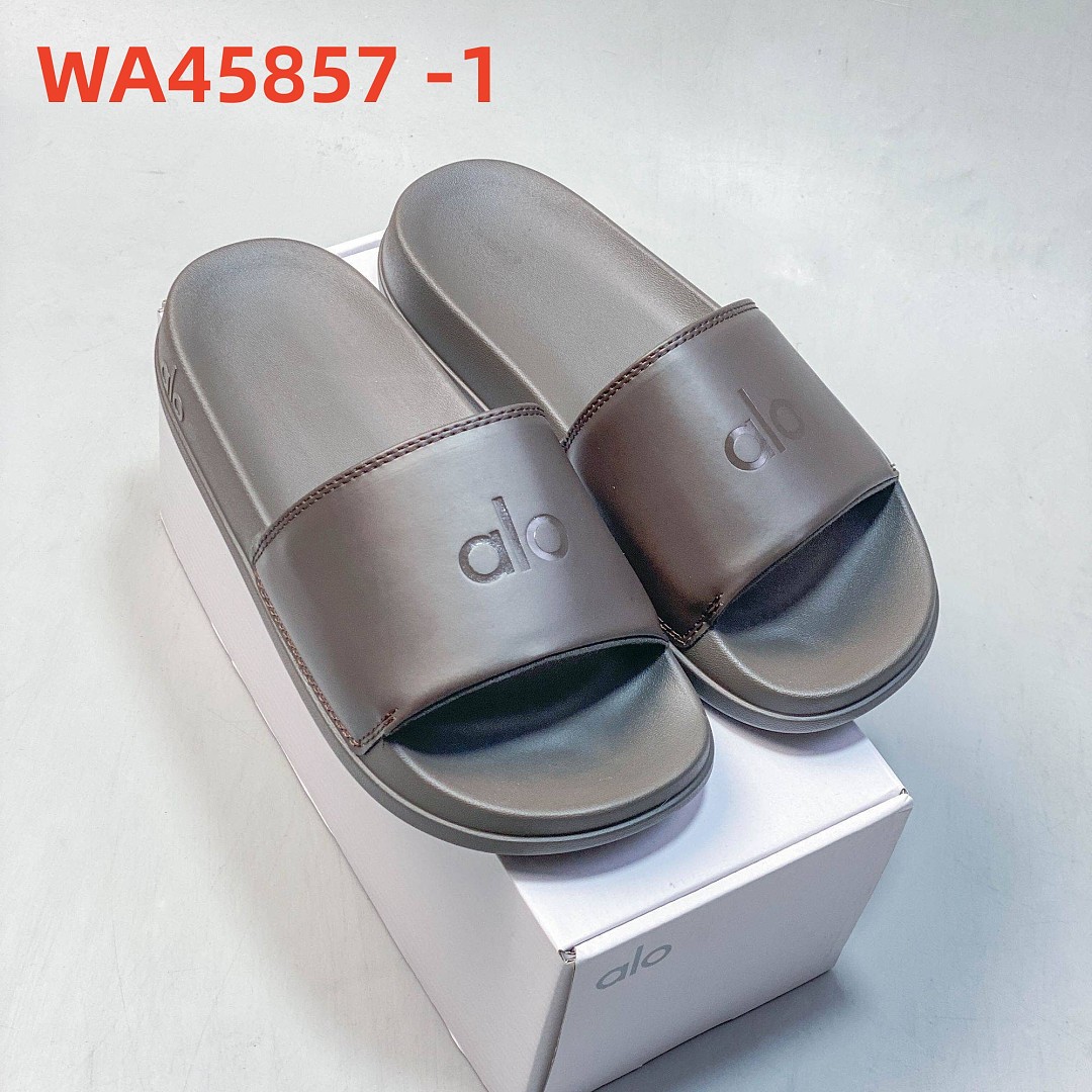 Alo Yoga It Slide · WA45857 — תמונה 9