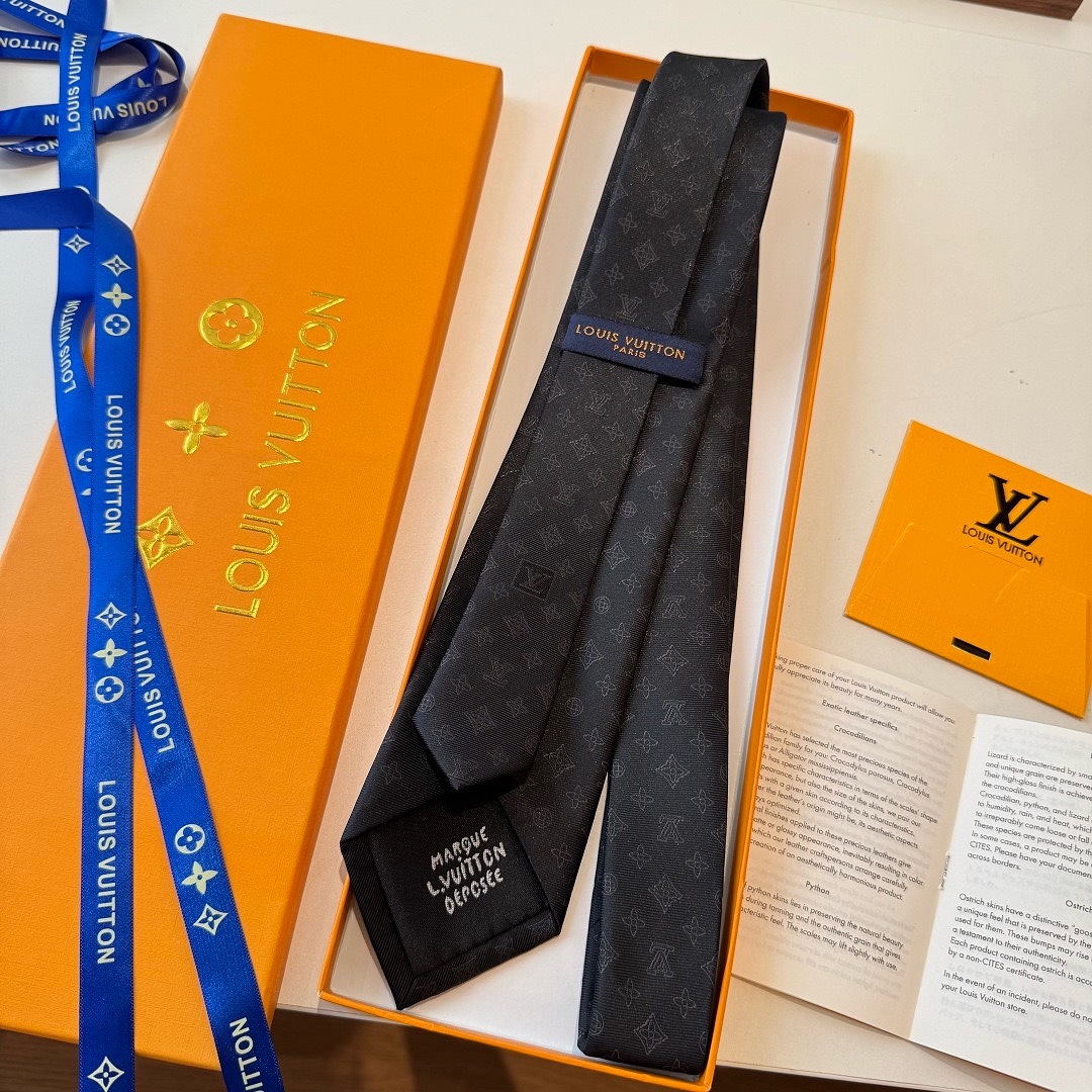 Louis Vuitton Mini Monogram Spaced Out Tie · WL54016 — תמונה 7
