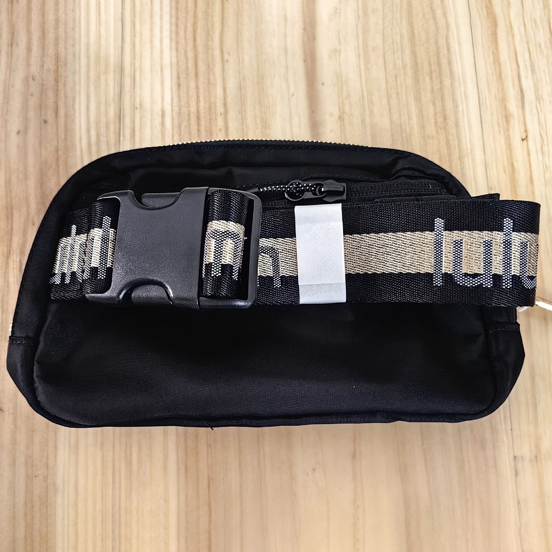 Lululemon Everywhere Belt Bag · WL10570 — תמונה 14