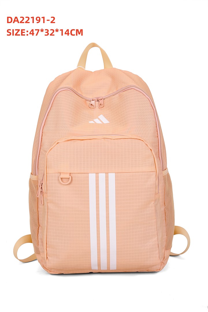 Adidas Weekender · DA22191