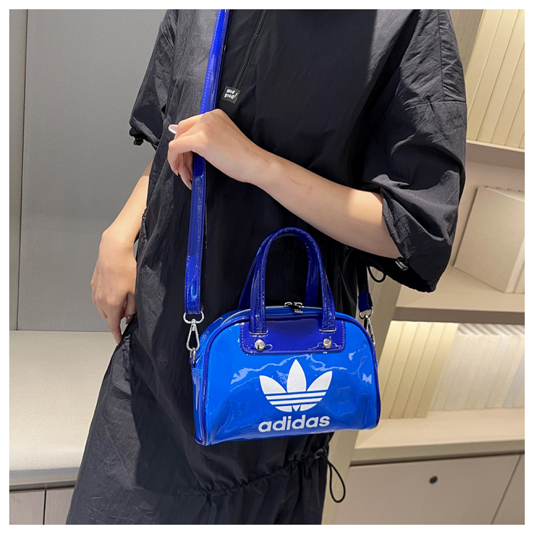 Adidas Adicolor Mini Bowling Bag · EA73628 — תמונה 9