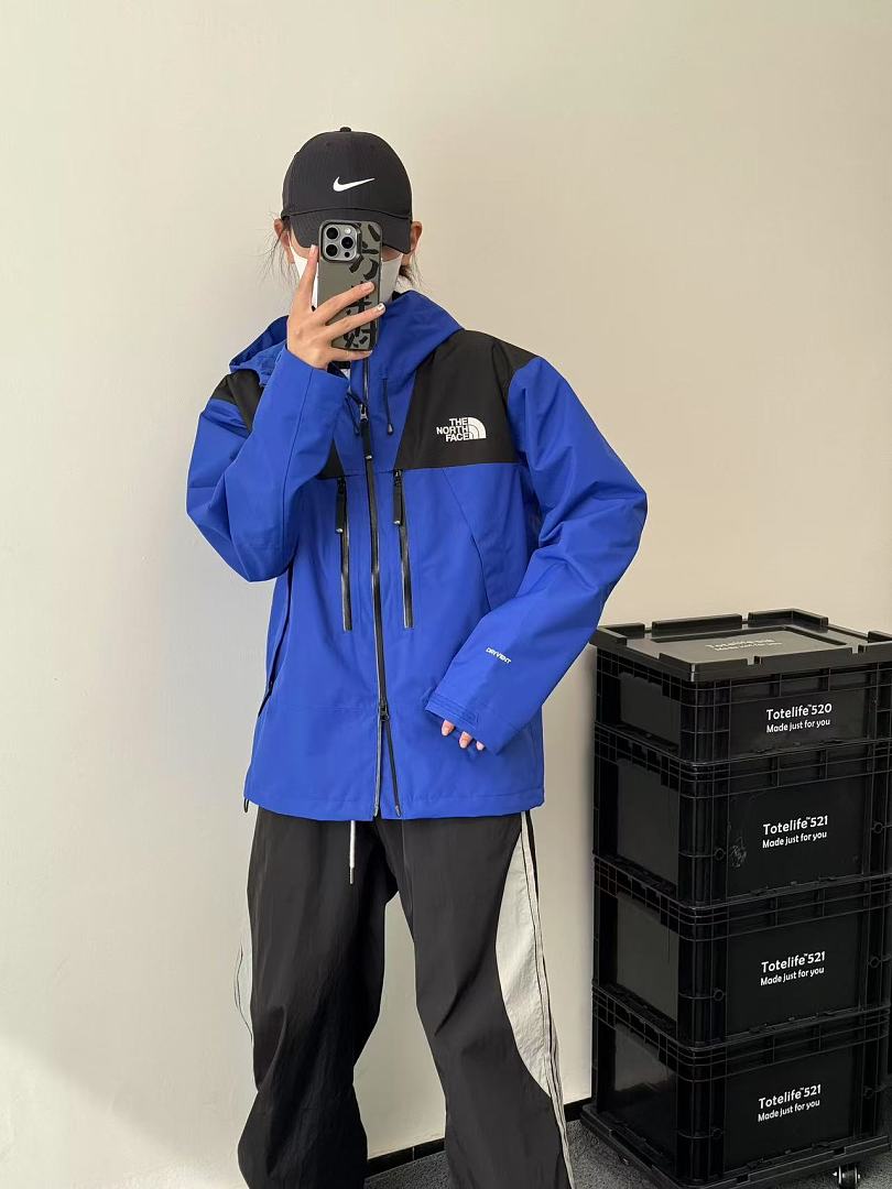 The North Face Chakal Jacket · LT52011 — תמונה 35