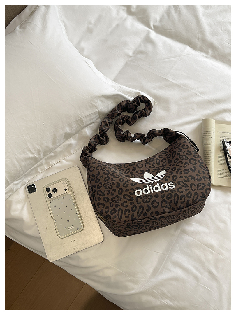 Adidas Leopard Small Shoulder Bag · EA1820 — תמונה 38
