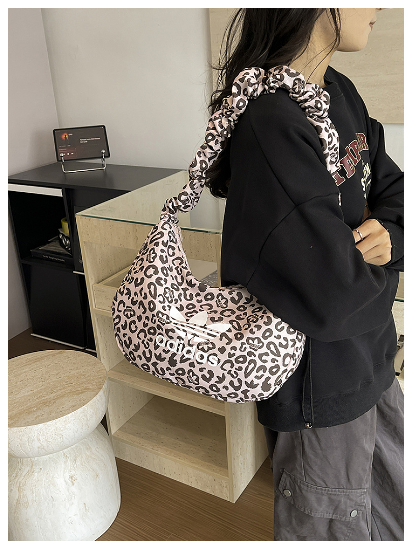 Adidas Leopard Small Shoulder Bag · EA1820 — תמונה 20