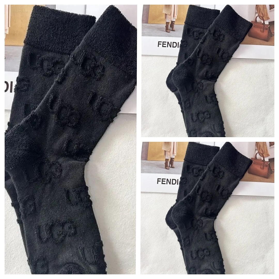 UGG Classic Crew Socks · WU35688 — תמונה 17