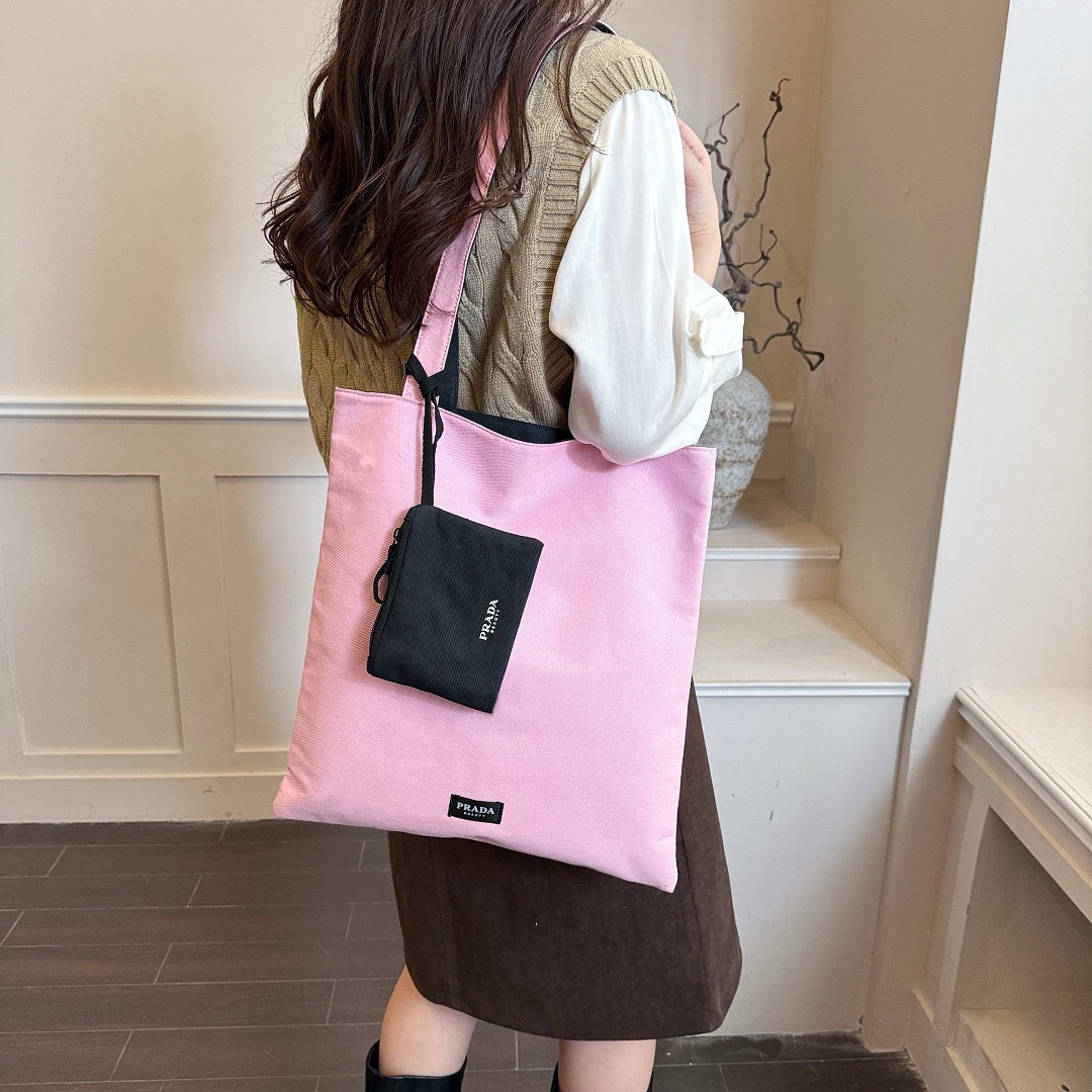PRADA Beauty Reversible Tote · EP22015 — תמונה 23
