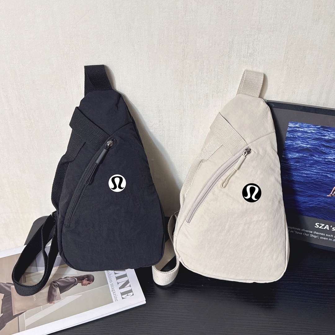 Lululemon Large Slouchy Sling Bag · WL28241