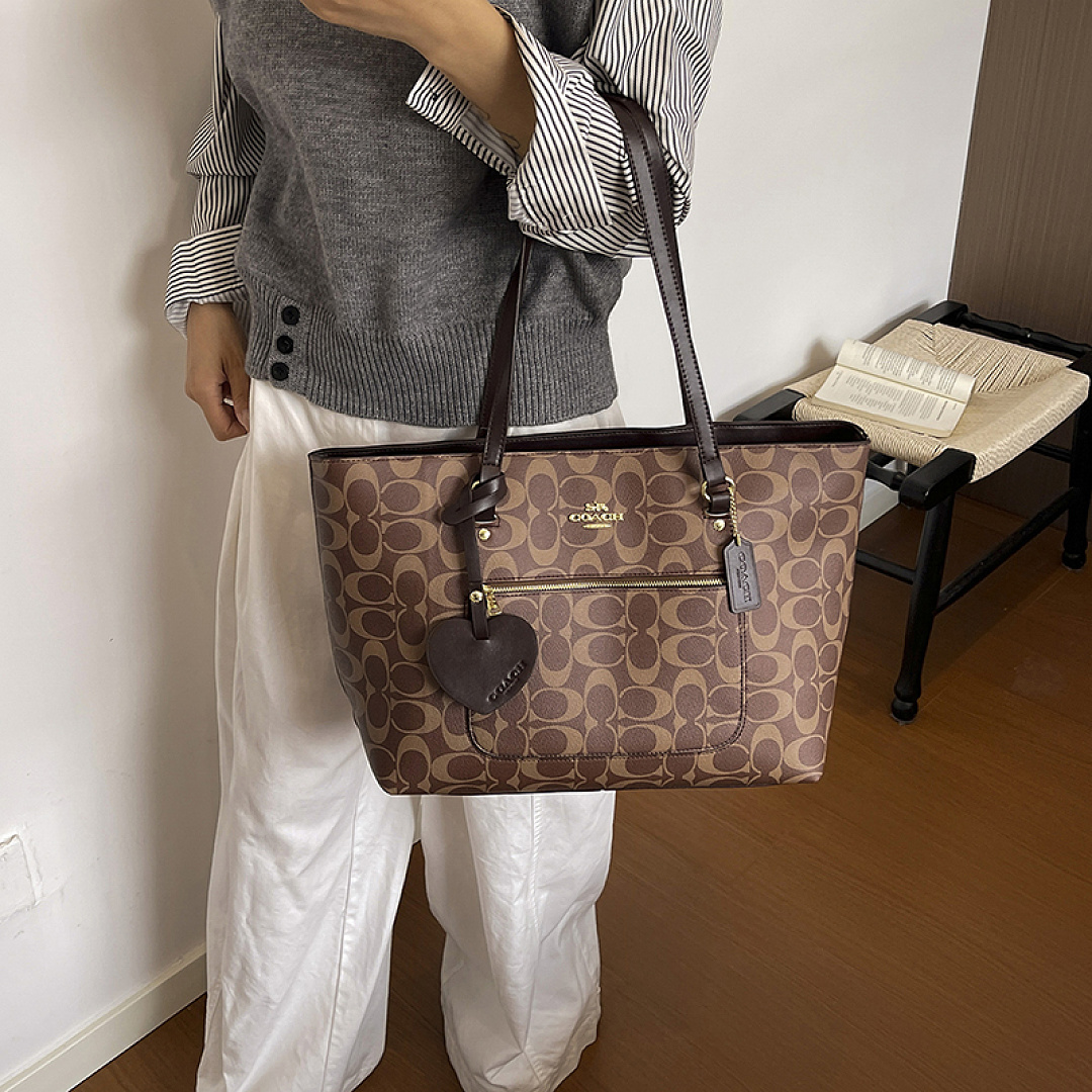 Coach Station Tote Bag · EC6672 — תמונה 28