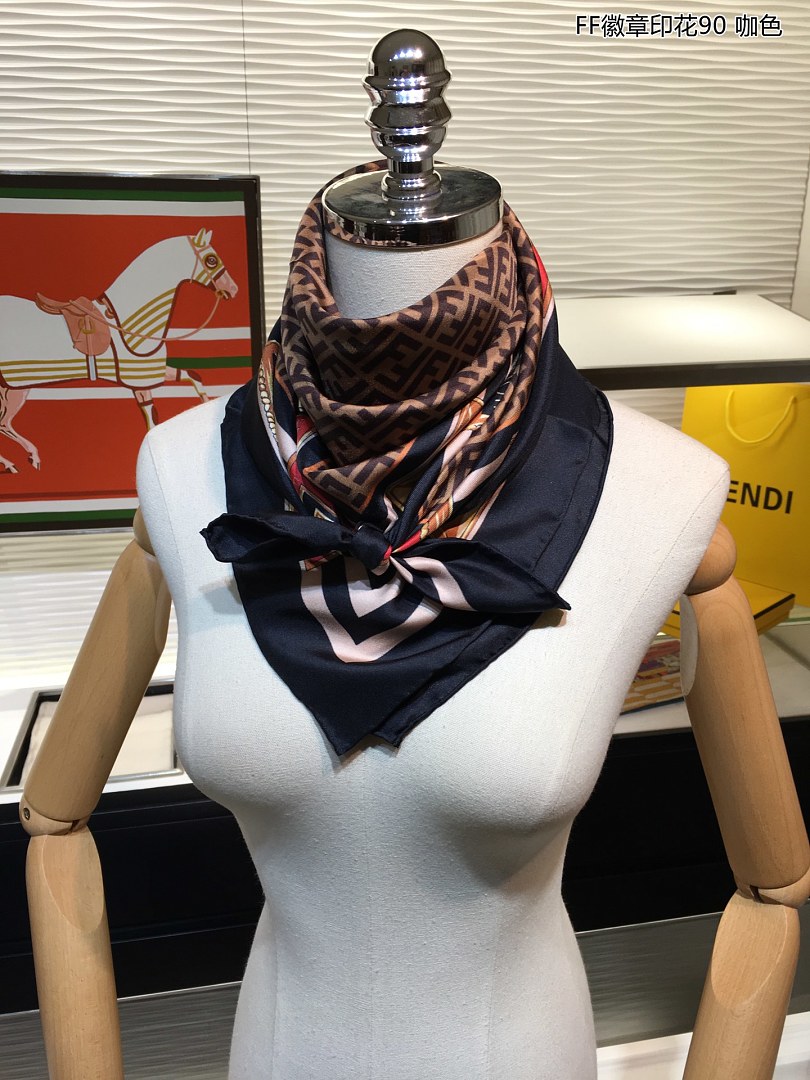 Fendi FF Scarf · SF23699 — תמונה 10