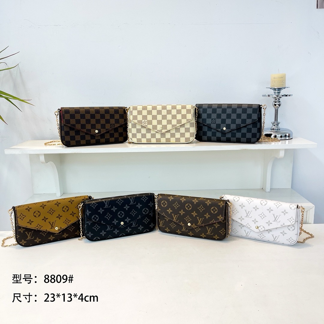 Louis Vuitton Pochette Félicie · EL8809 — תמונה 18