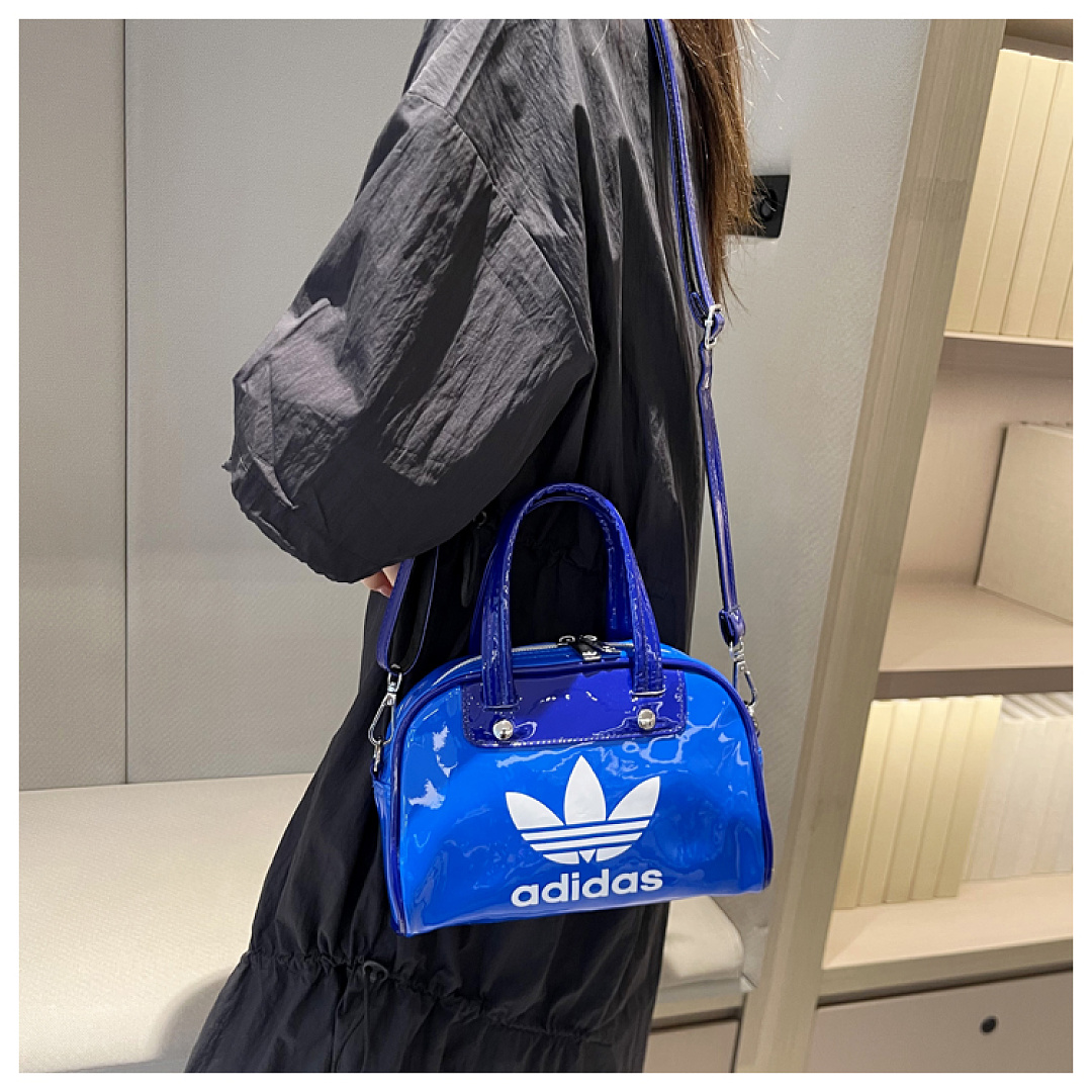 Adidas Adicolor Mini Bowling Bag · EA73628 — תמונה 8