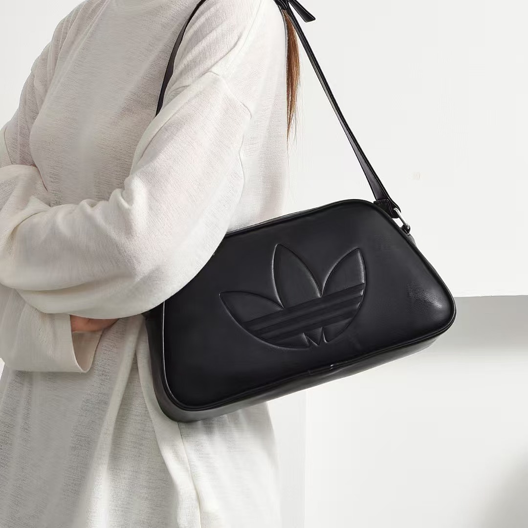 Adidas Trefoil Shoulder Bag · DA63451 — תמונה 21